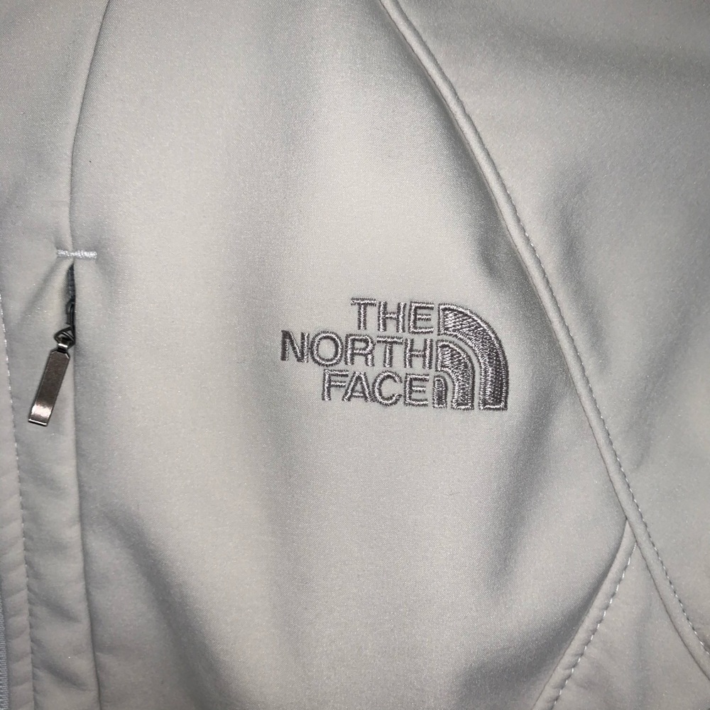 North Face Soft Shell Jacket - Picture 4 of 6